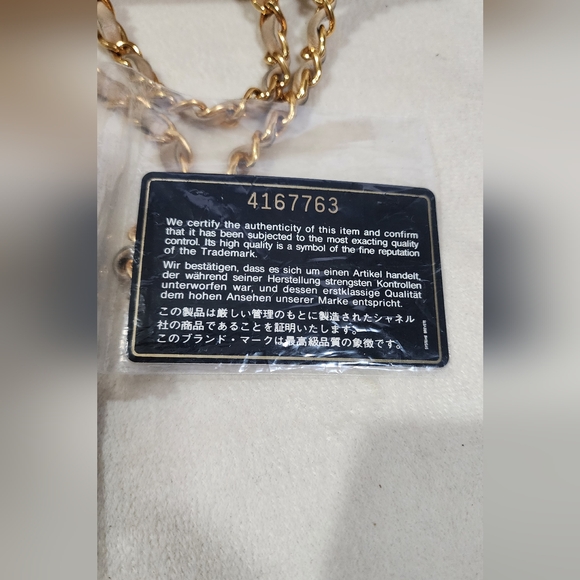 Chanel Dome 1996-1997 shoulder. 24k gold plated hardware. Card & Dustbag include - Picture 16 of 16